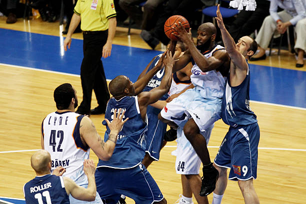 梅西因伤缺 梅西因伤缺